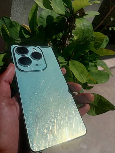 Infinix hot 40 pro