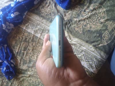 128 GB condition 10.8 display change