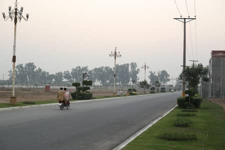 2 Marla Main & Corner Commercial Plot Near GT Road