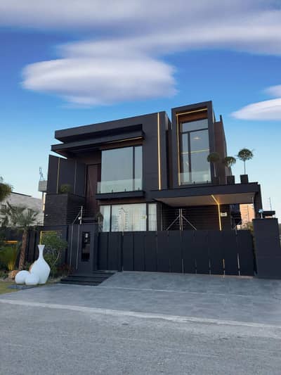 100% ORIGNAL MODERN DESIGN 1 KANAL BUNGALOW FOR SALE IN DHA PHSE 6 BLOCK K Lahore