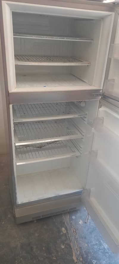refrigerator for sale