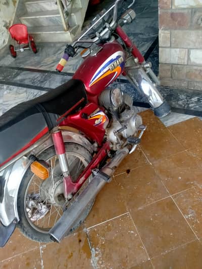 Yamaha 100 classic available for sale