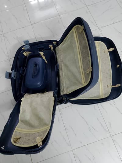 4 piece suitcase set