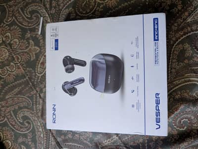 Ronin Vesper Earbuds.