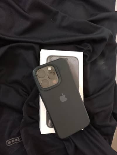 IPHONE 15 PRO 256GB  JV with box