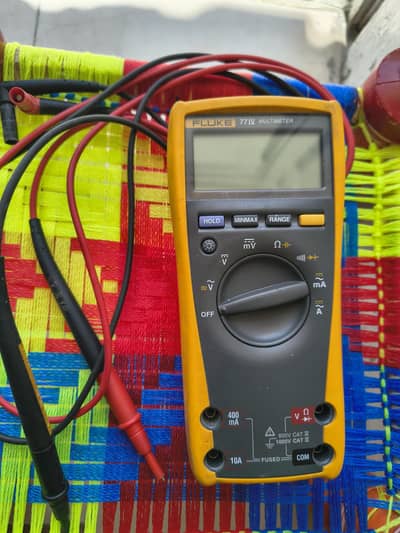 FLUKE 77Iv multimeter