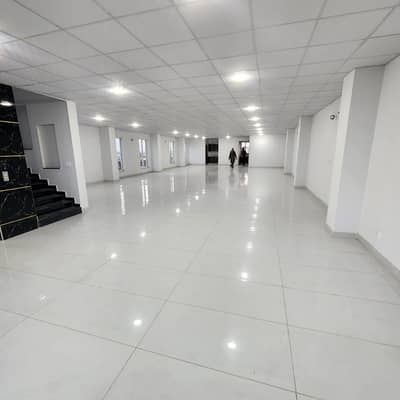 VIP OFFICES FOR RENT AT PRIME LOCATIONS