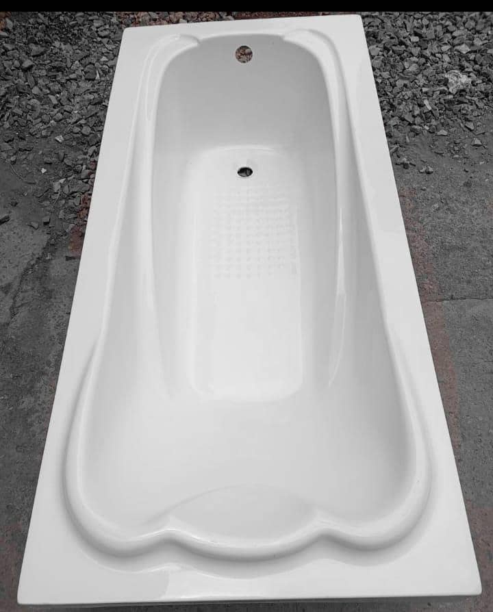 bath tub 2