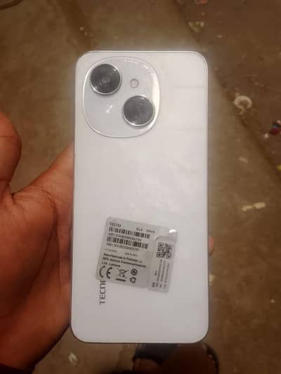 Techno spark go 1 4/64 complete box charger condition 10/8