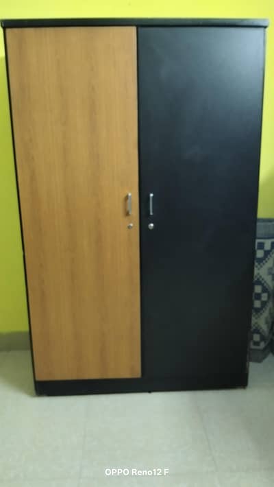 2 door full size wardrobe
