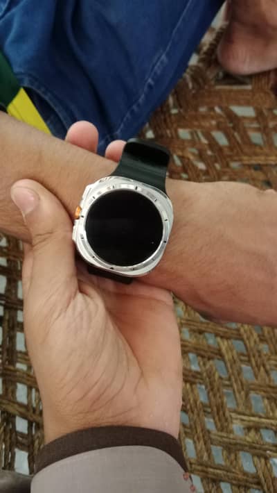 Samsung ultra watch condition very good