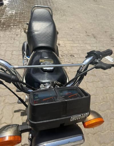 Honda 125 Black