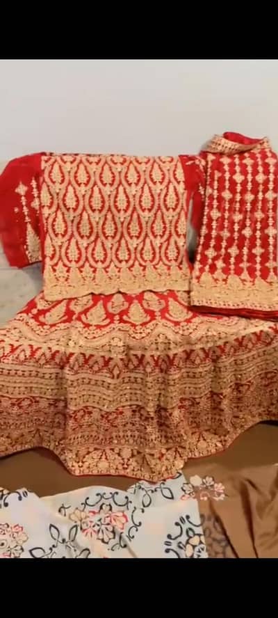 I am selling sharara & long maxi