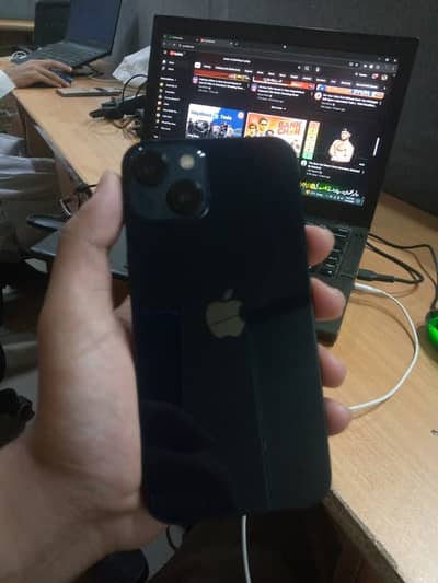 Apple iPhone 13 JV