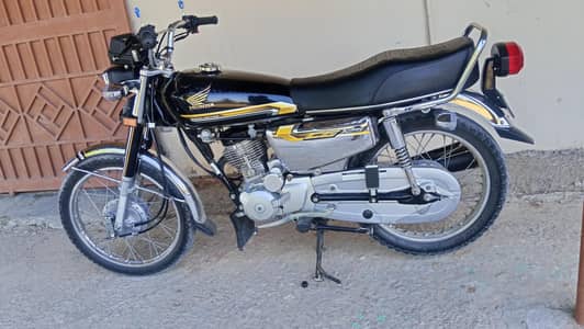 special edition black 125