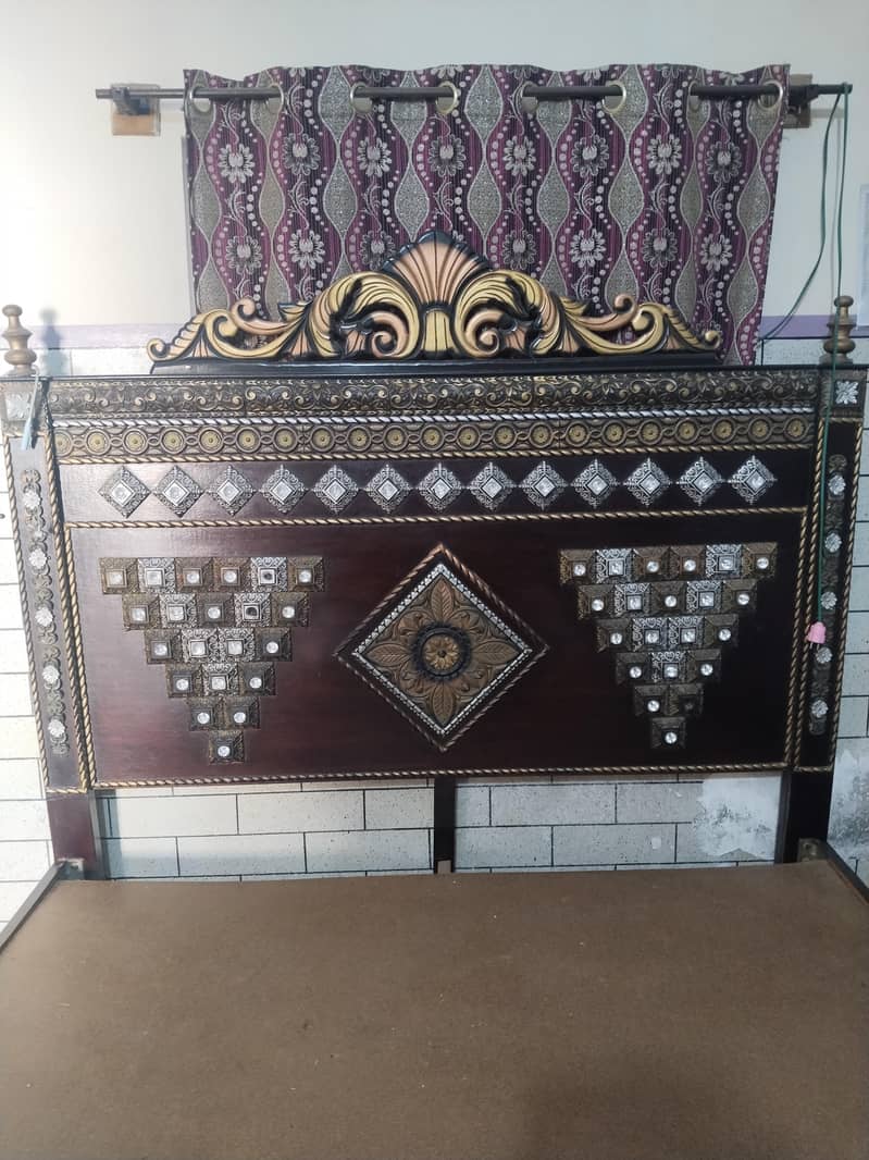 bed set 2sid table dressing table 1