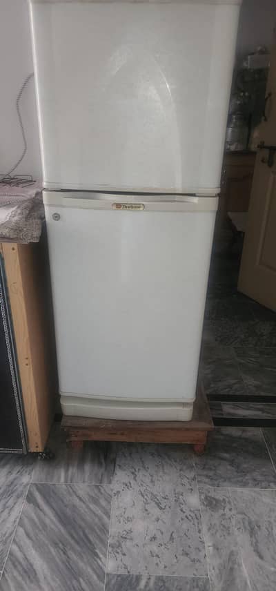 Dawlance fridge for sale very good condition