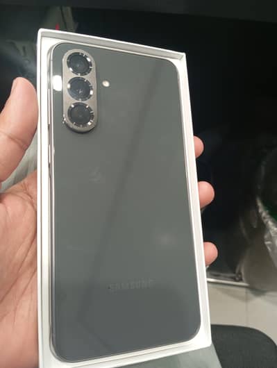 Samsung galaxy A56 11 months warranty box cable pack