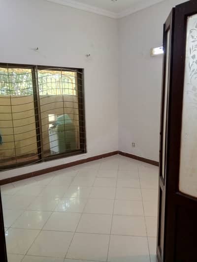 5 Marla Lower Portion for Rent in Wapda Town G4 Block