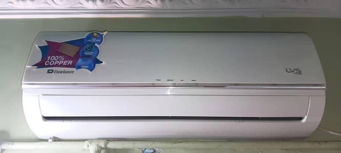 Dawlance splite a/c 1 t0n