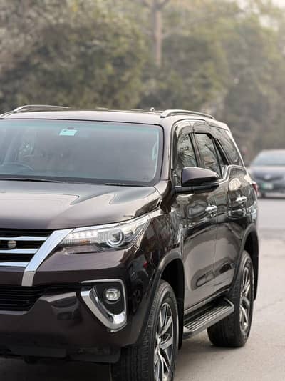 Toyota Fortuner V