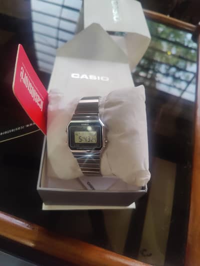 Casio a700. with warranty.
