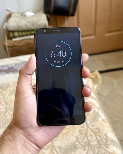 Motorola E6 For Sale With Tarr Original Cable