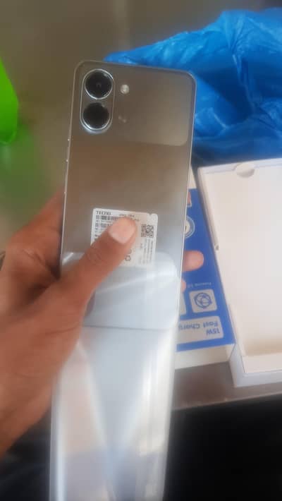 tcno sprk go 3 4+4 128 uas ni kei abi aj he new lei