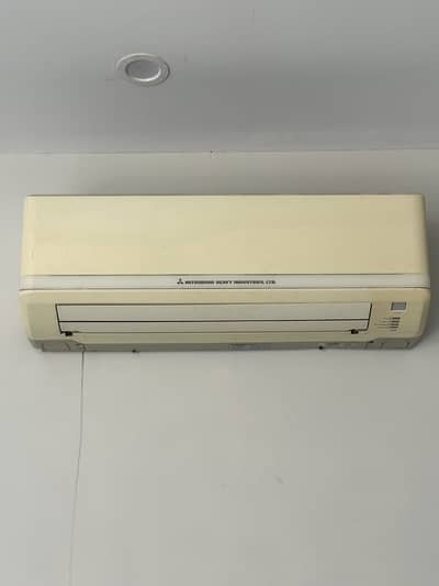 Mitsubishi heavy duty split Ac