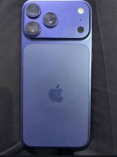 Iphone 17 pro max 100% health