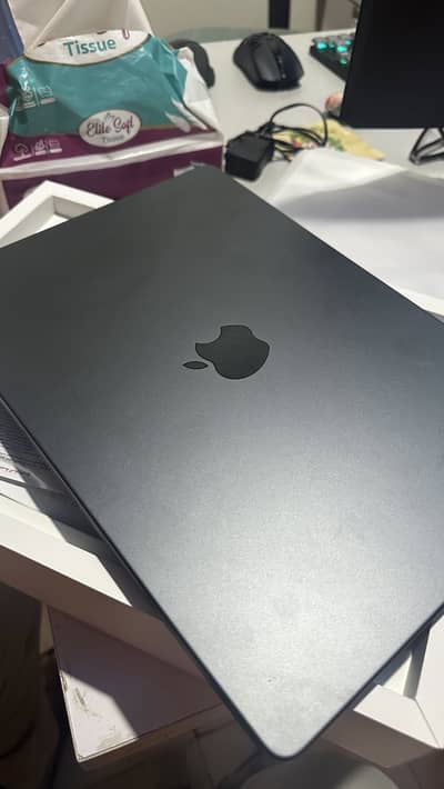 Apple MacBook Pro M3 (14-inch) | 18GB RAM | 1TB SSD | AppleCare+