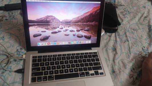 Macbook Pro Mid 2009