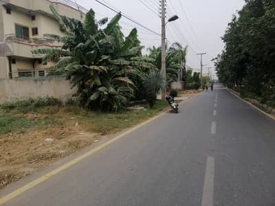 approximately 21 Marla paid Corner Best Location Near Park Mosque Market Plot For Sale