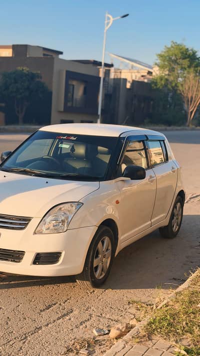 Suzuki Swift 2011