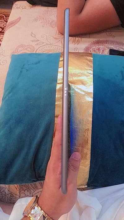 iPad 7 gen 32 gb exchange possible with iPhone