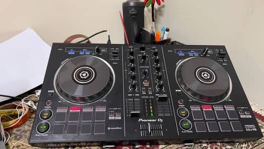 Pioneer DDJ RB DJ controller/Mixer