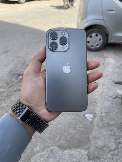 Iphone 13pro | 128gb | factory unlock | 87 battery health | waterpack