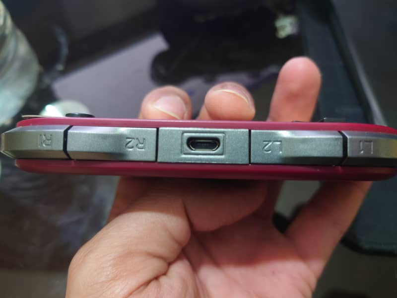 8Bitdo FC30 Pro Controller 2