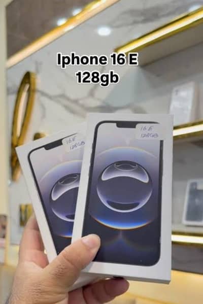 iPhone 16e