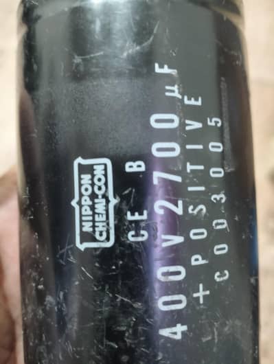 capacitor 400V 2700uf