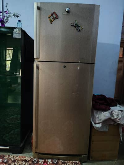 Kenwood jumbo fridge
