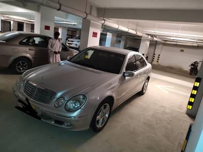 Mercedes-Benz E-220 Model 2003