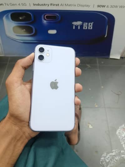 iphone 11 128 GB condition 10.8