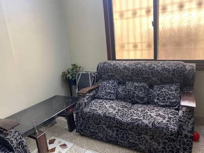 Complete Sofa Set with Center Table – Excellent Condition