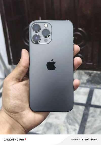 13 pro max 128gb 3month sim time. 125k final emergency sale