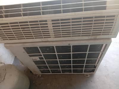 Gernal 1 ton geniune condition all ok 03257409269