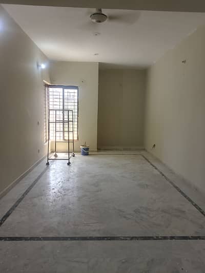8 Marla upper portion in Johar town