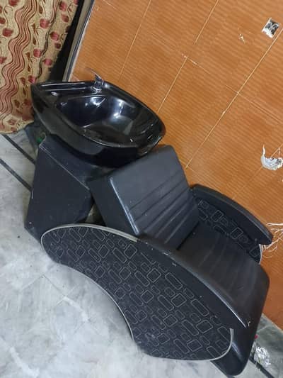 10 by 9 bht acha hai