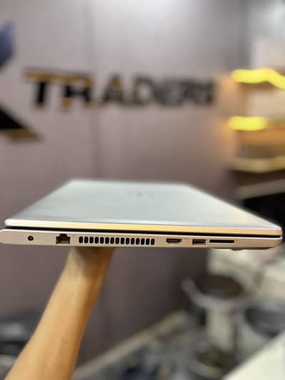   Dell Inspiron 5739 – Core i3 6th Gen | 8GB RAM | 128GB SSD