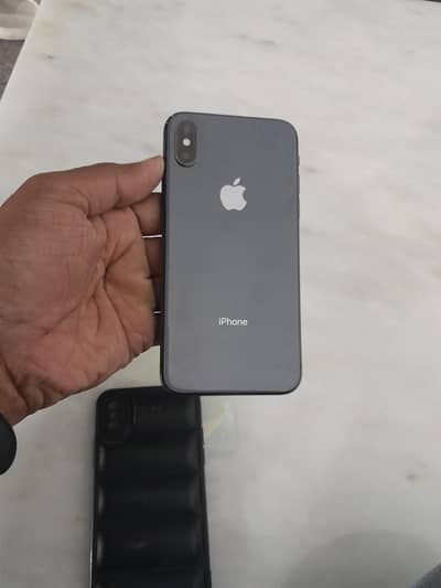 Iphone x black color pta life time 10/10 with box